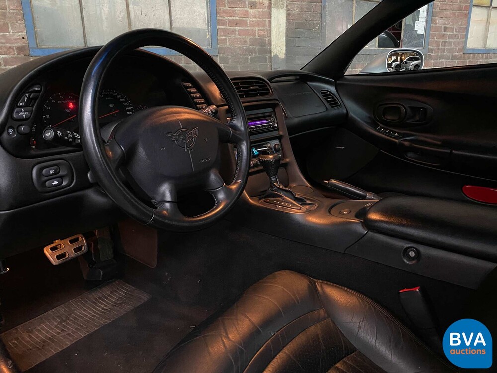 Chevrolet Corvette C55.7 V8 Targa 350 PS 2000.