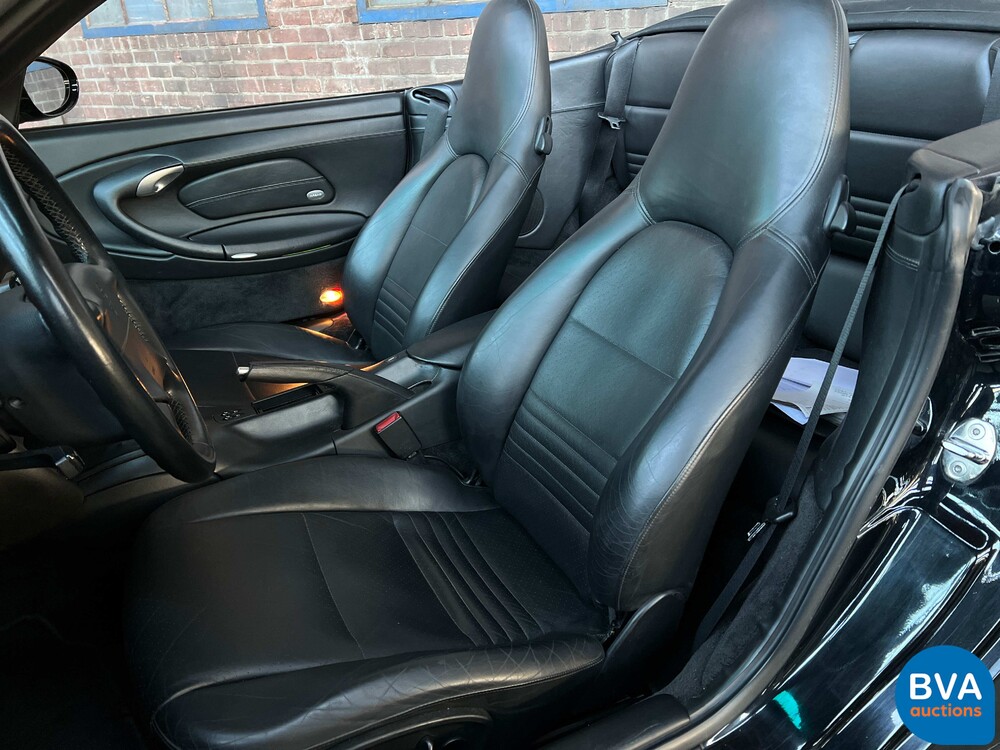 Porsche 911 Carrera 2 Cabriolet 996 301pk 1999, JK-555-B.