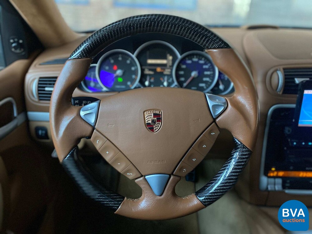 Porsche Cayenne Turbo 4.5 V8 450hp 2005 -YOUNGTIMER-.