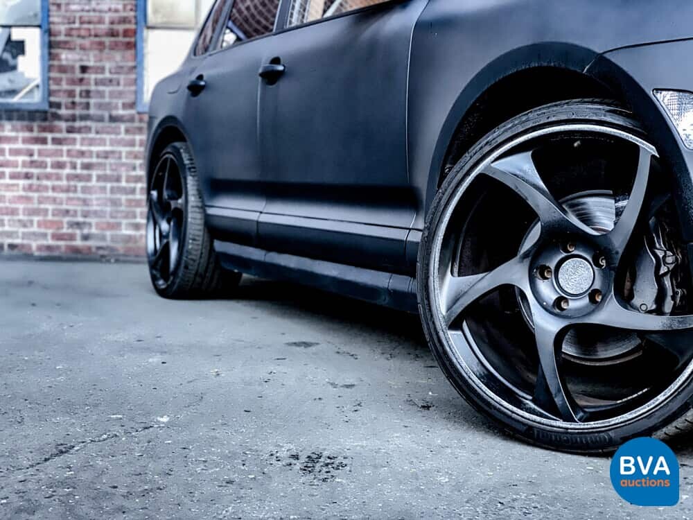 Porsche Cayenne Turbo 4.5 V8 450hp 2005 -YOUNGTIMER-.