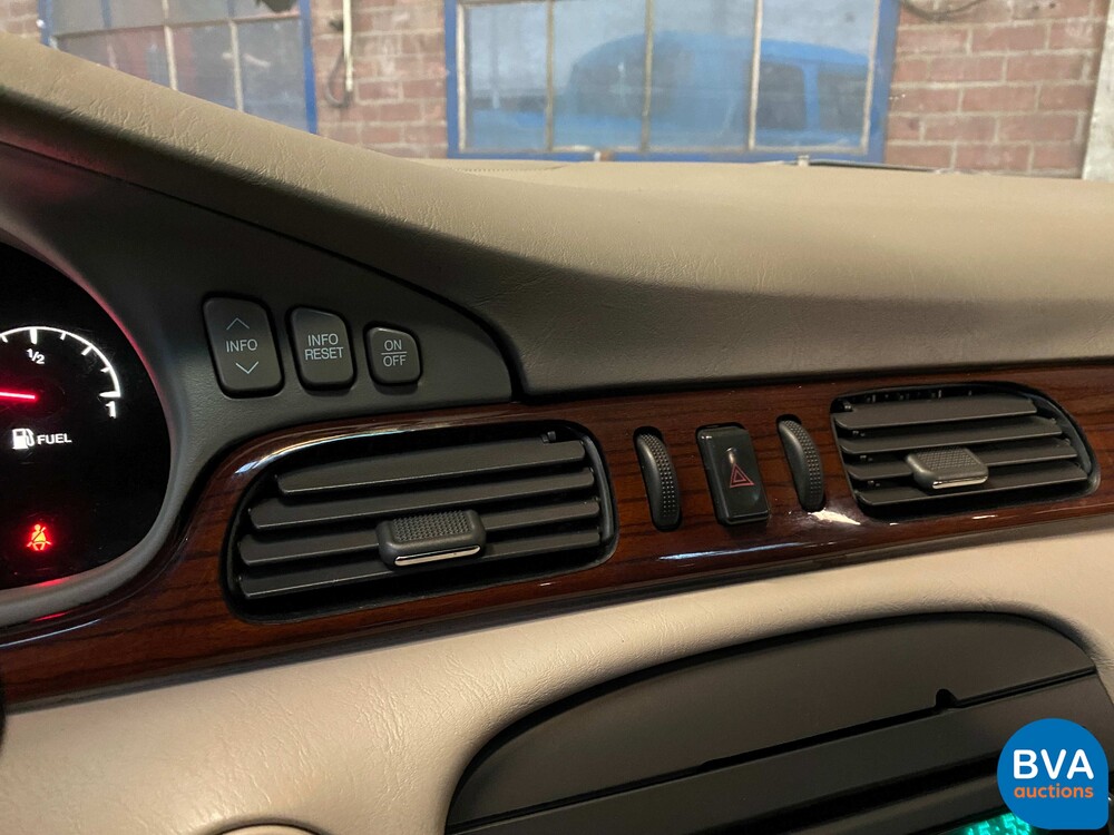 Cadillac Sevilla 4.6-V8 SLS-A 279PS 2001 -Org. NL-, 45-HH-ZK.