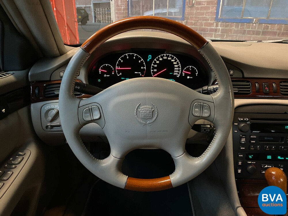 Cadillac Sevilla 4.6-V8 SLS-A 279PS 2001 -Org. NL-, 45-HH-ZK.