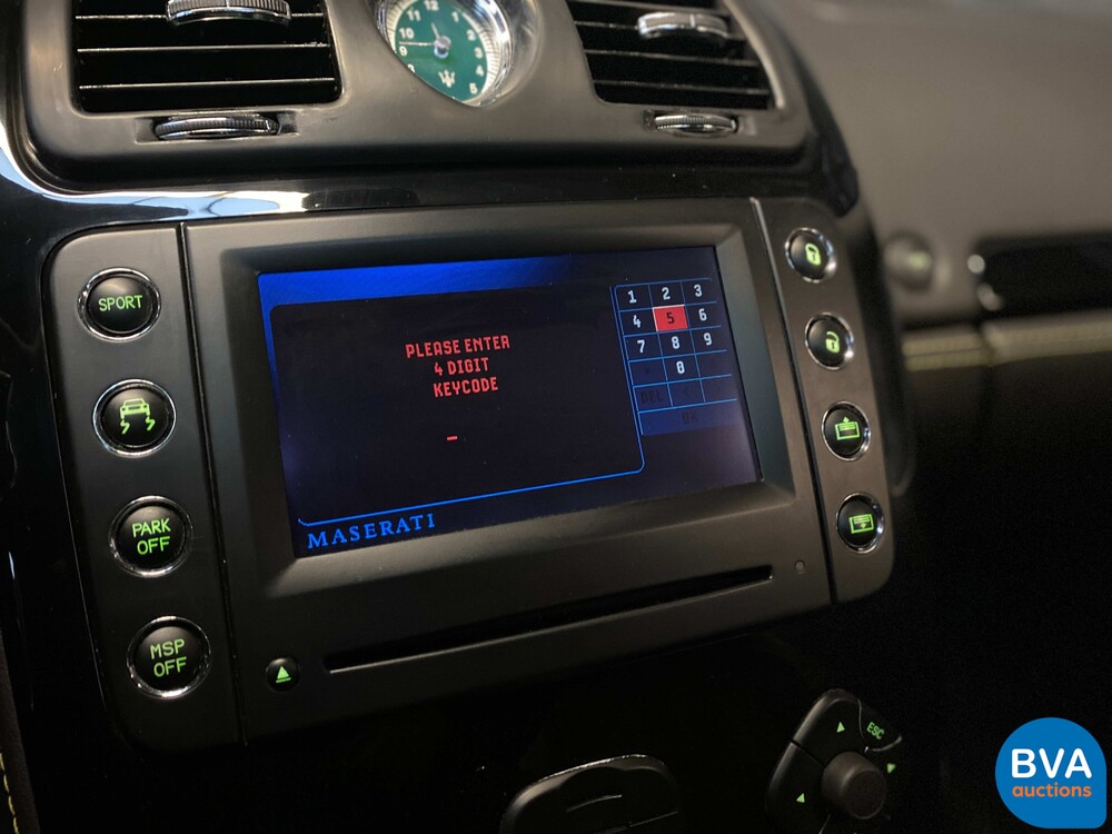 Maserati Quattroporte 4.2 V8 Sport GT 401 PS 2008.