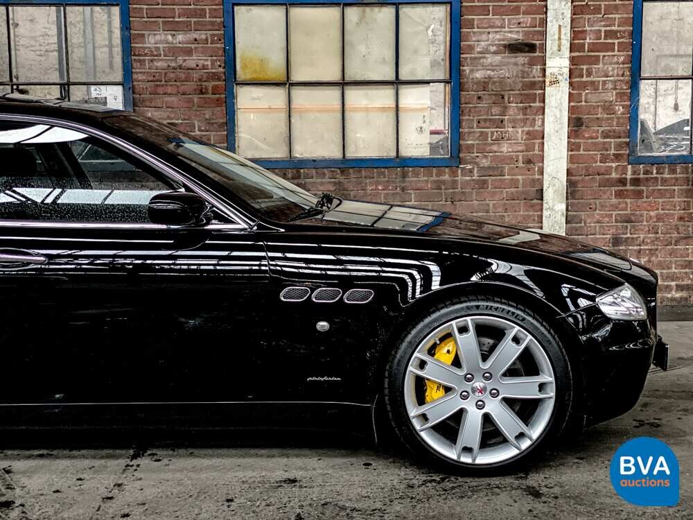 Maserati Quattroporte 4.2 V8 Sport GT 401 PS 2008.