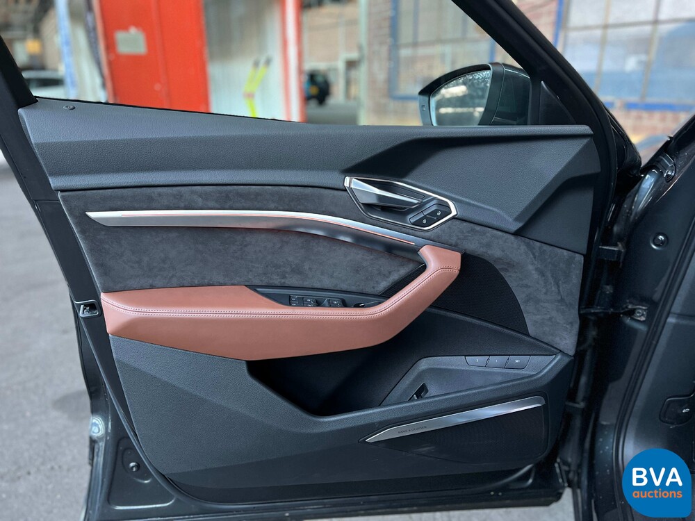 Audi E-tron 55 Quattro advanced Pro Line Plus 360PS 2019 -Org. NL-, ZF-702-T.