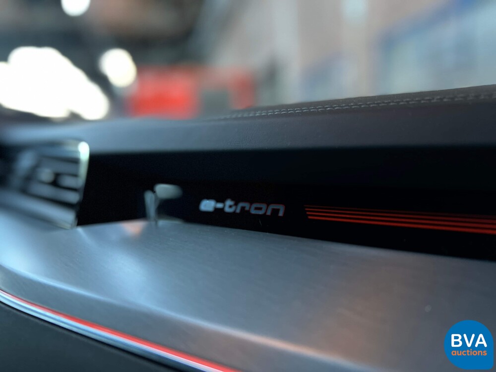 Audi E-tron 55 Quattro advanced Pro Line Plus 360PS 2019 -Org. NL-, ZF-702-T.