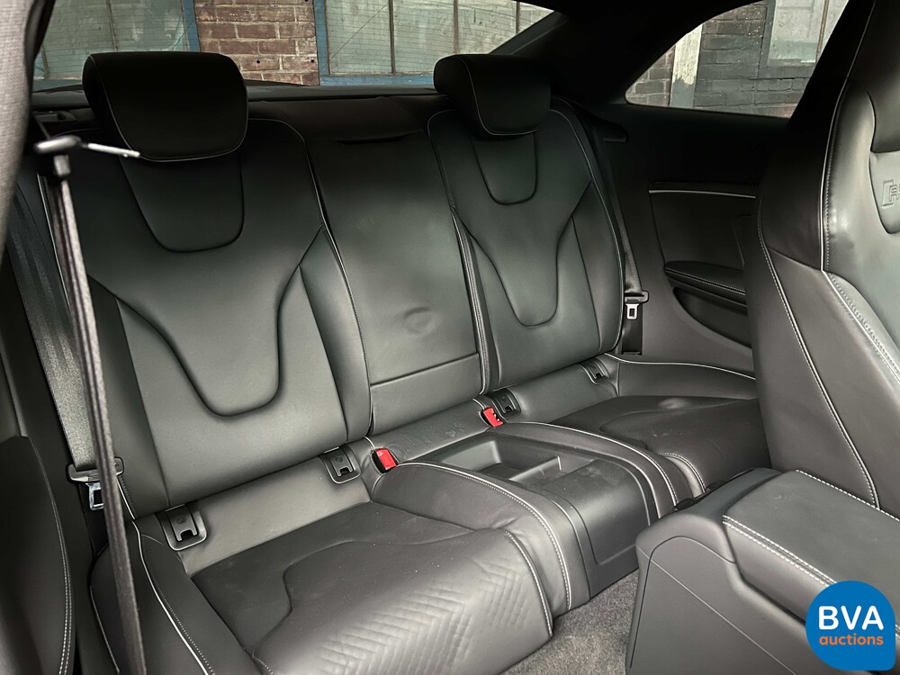 Audi RS5 Coupé Akrapovic 4.2 FSI Quattro 4.2 V8 450 PS 2013.