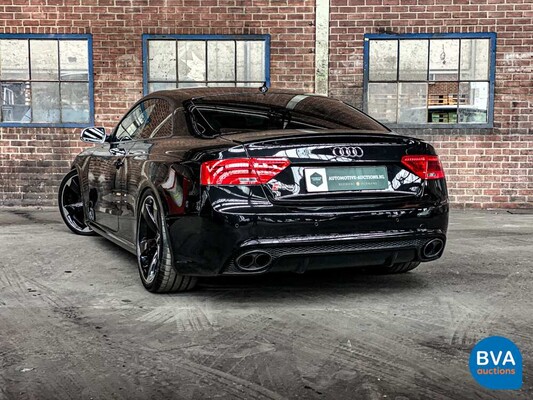 Audi RS5 Coupé Akrapovic 4.2 FSI Quattro 4.2 V8 450 PS 2013.