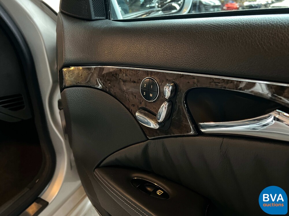 Mercedes-Benz E55 AMG Kombi 476pk 2004 -Youngtimer-.