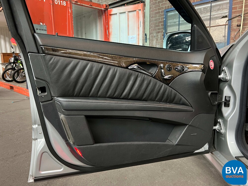 Mercedes-Benz E55 AMG Kombi 476pk 2004 -Youngtimer-.