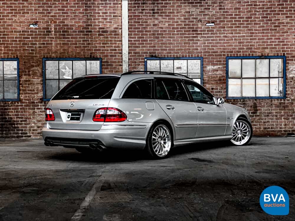 Mercedes-Benz E55 AMG Kombi 476pk 2004 -Youngtimer-.