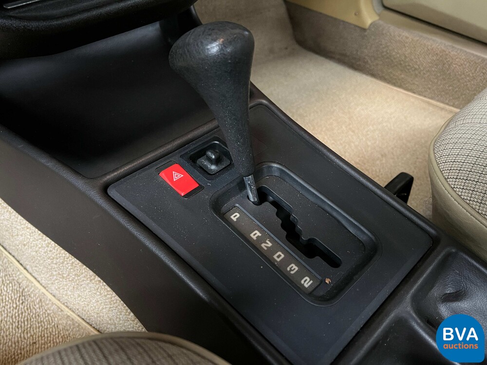 Mercedes-Benz 190E 2.0 90 PS W201 1983, 66-NDZ-8.