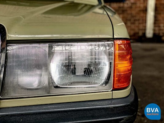 Mercedes-Benz 190E 2.0 90 PS W201 1983, 66-NDZ-8.