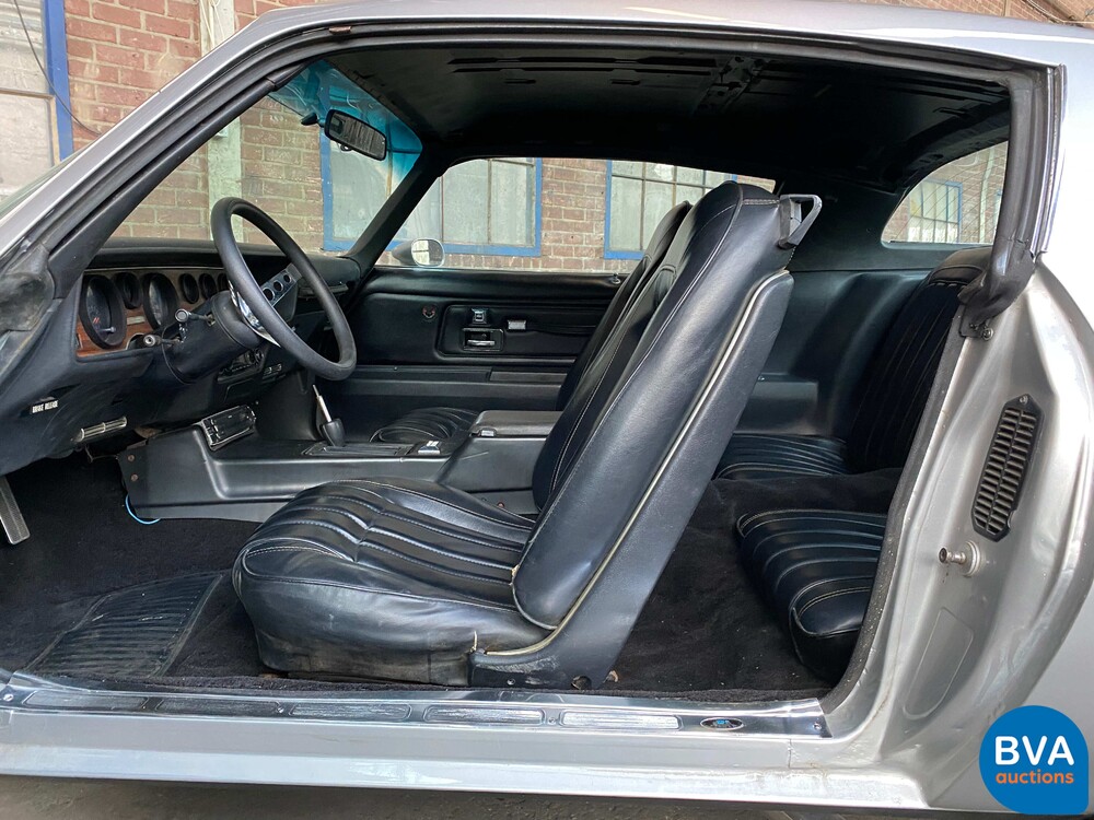 Pontiac Firebird 6.5 Formel 400 250 PS 1977, 73-YA-82.