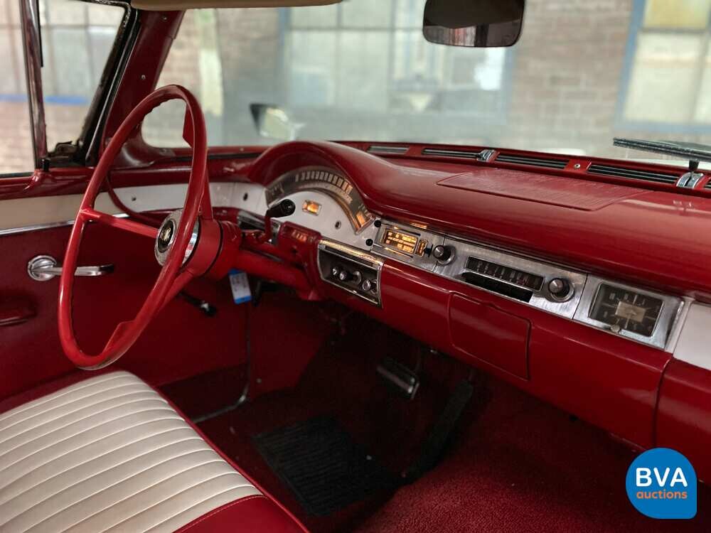 Ford Fairline Skyliner Cabriolet 1957, AR-70-28