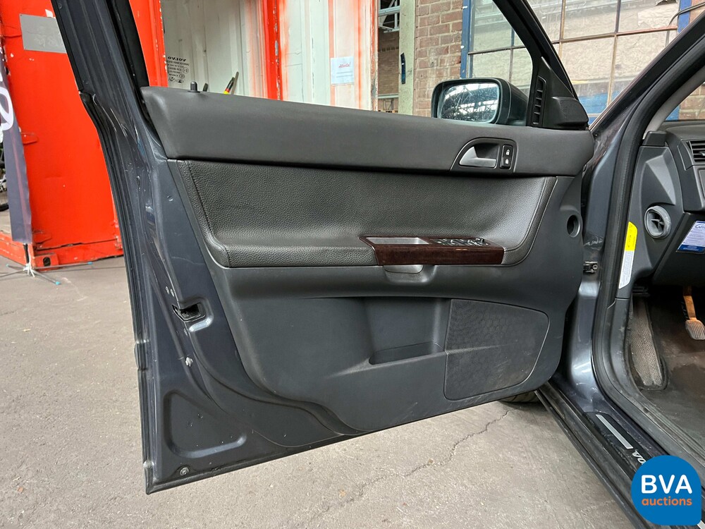 Volvo V50 2.5 T5 Summum 220 PS 2004, RT-504-G.