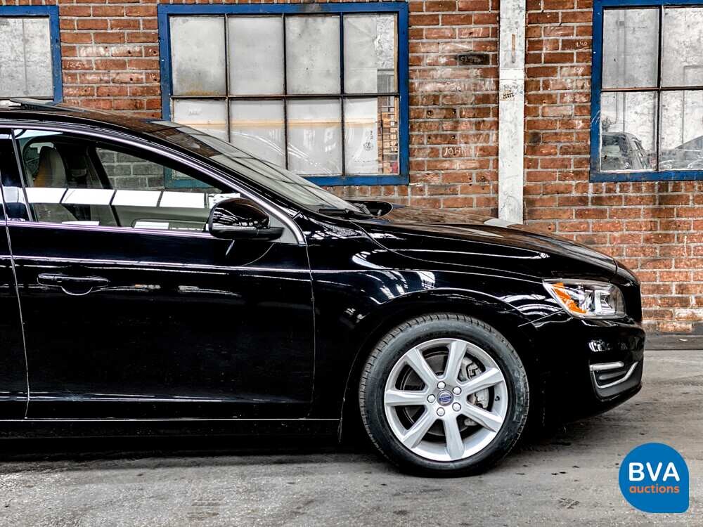 Volvo S60 2.5T AWD 5-Zylinder 254 PS 2016, N-372-NJ.