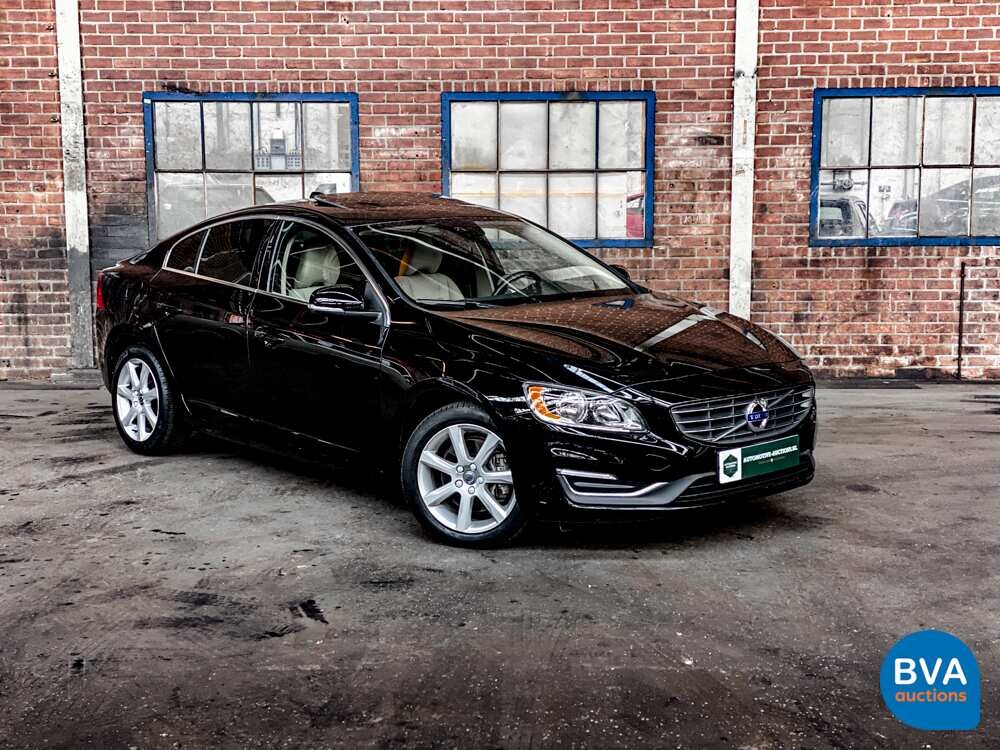 Volvo S60 2.5T AWD 5-Zylinder 254 PS 2016, N-372-NJ.