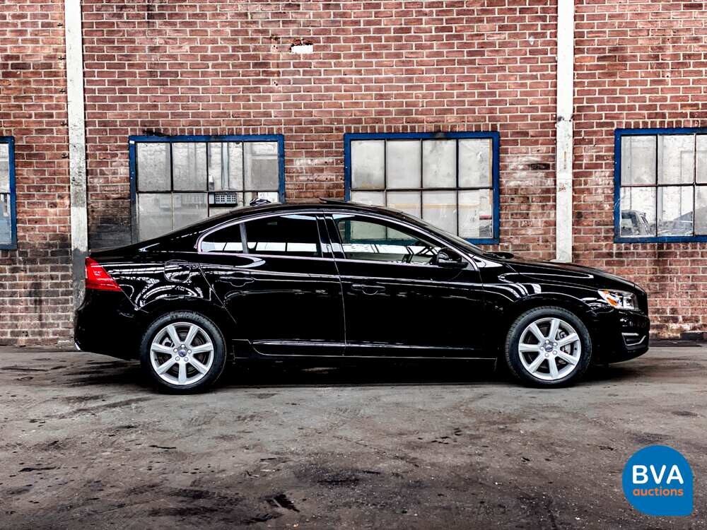 Volvo S60 2.5T AWD 5-Zylinder 254 PS 2016, N-372-NJ.