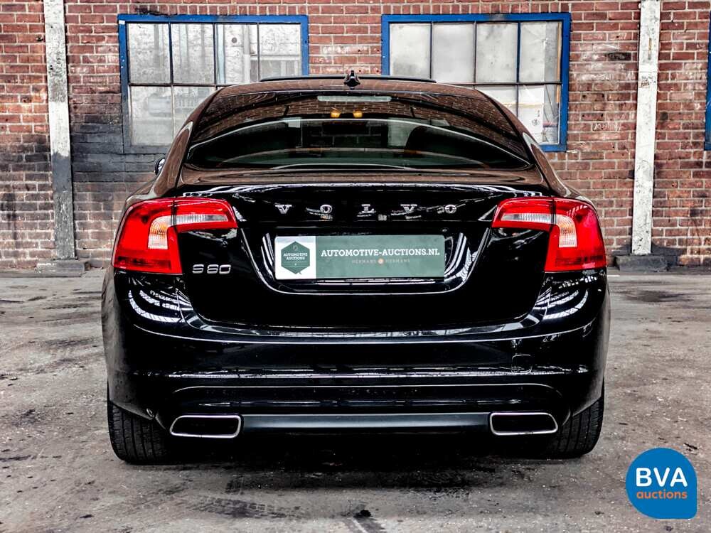 Volvo S60 2.5T AWD 5-Zylinder 254 PS 2016, N-372-NJ.