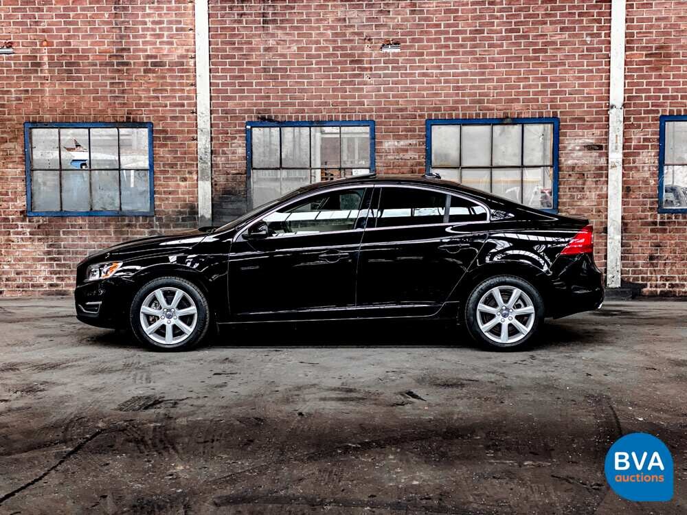 Volvo S60 2.5T AWD 5-Zylinder 254 PS 2016, N-372-NJ.