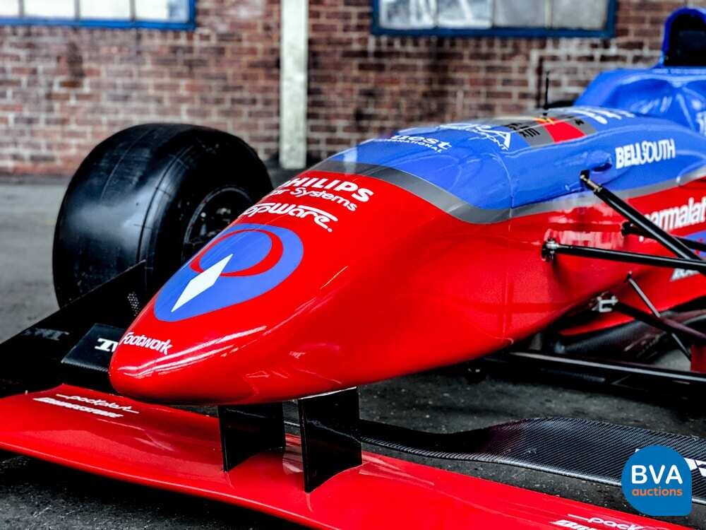 Formel-1-Auto F1 Beinarbeit FA17 Jos VERSTAPEN 1996 PFEILE.