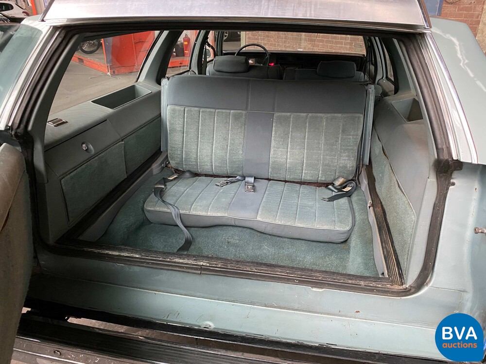 Chevrolet USA Caprice 5.0 7-Personen 158 PS 1982, 06-NXR-5.
