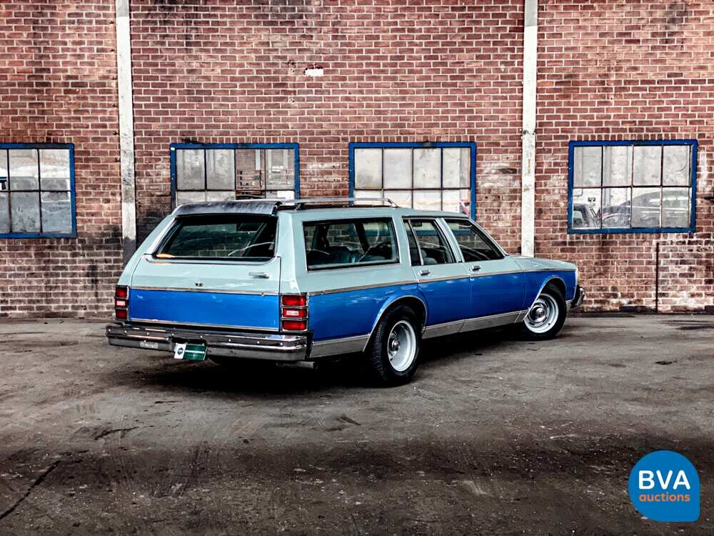 Chevrolet USA Caprice 5.0 7-Personen 158 PS 1982, 06-NXR-5.
