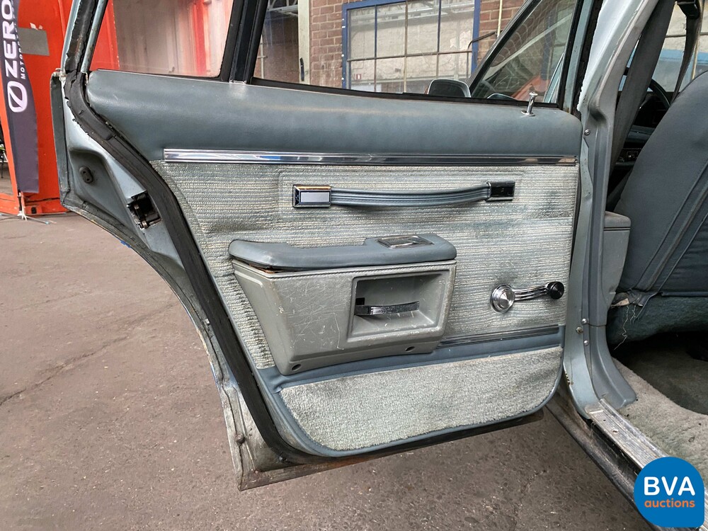 Chevrolet USA Caprice 5.0 7-Personen 158 PS 1982, 06-NXR-5.