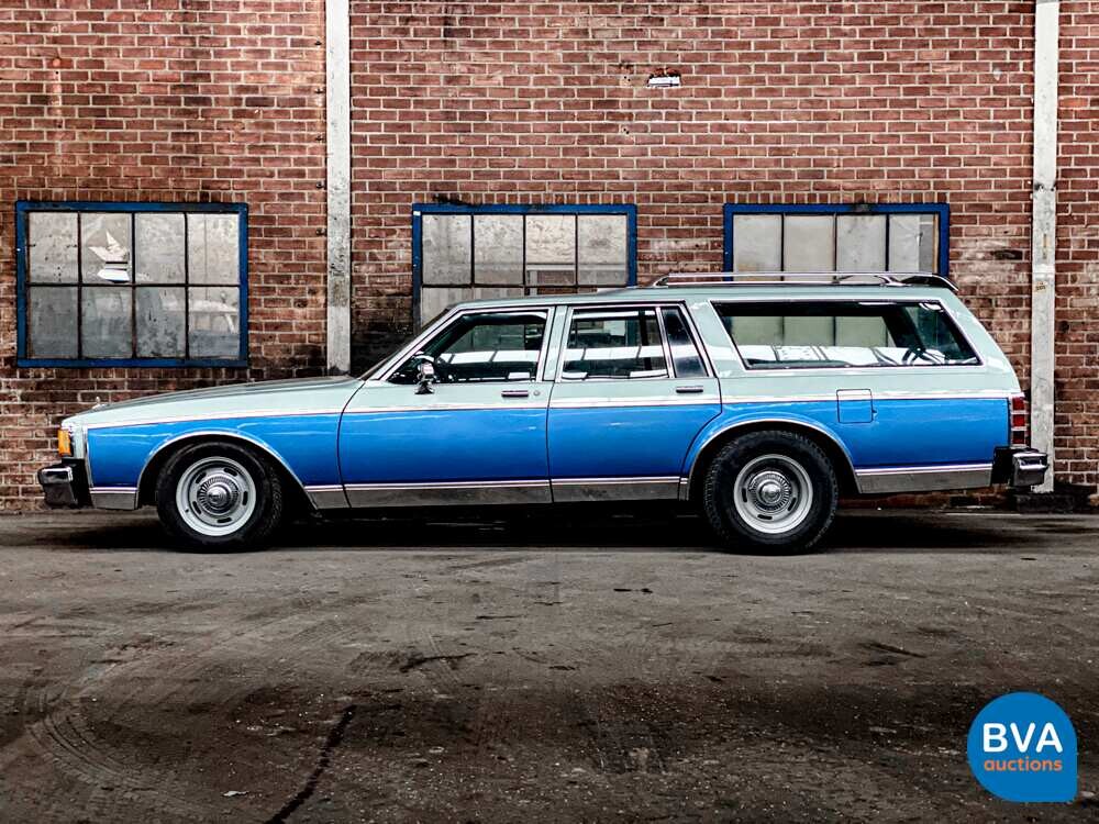 Chevrolet USA Caprice 5.0 7-Personen 158 PS 1982, 06-NXR-5.