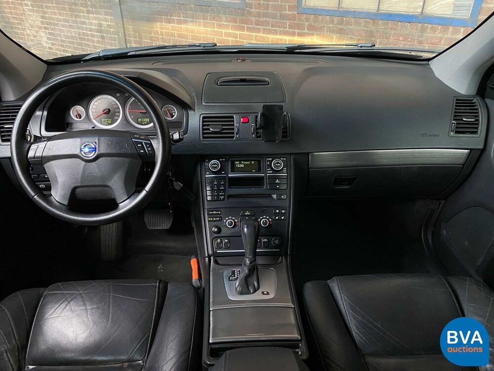 Volvo XC90 2.4 D5 Limited Edition 7 Personen 200 PS 2011 -Org NL-, 46-SJJ-8.