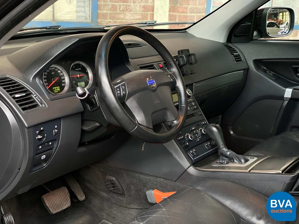 Volvo XC90 2.4 D5 Limited Edition 7 Personen 200 PS 2011 -Org NL-, 46-SJJ-8.