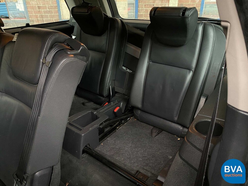 Volvo XC90 2.4 D5 Limited Edition 7 Personen 200 PS 2011 -Org NL-, 46-SJJ-8.