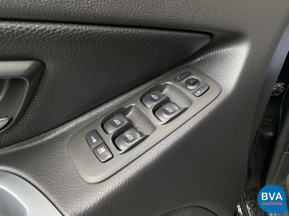 Volvo XC90 2.4 D5 Limited Edition 7 Personen 200 PS 2011 -Org NL-, 46-SJJ-8.