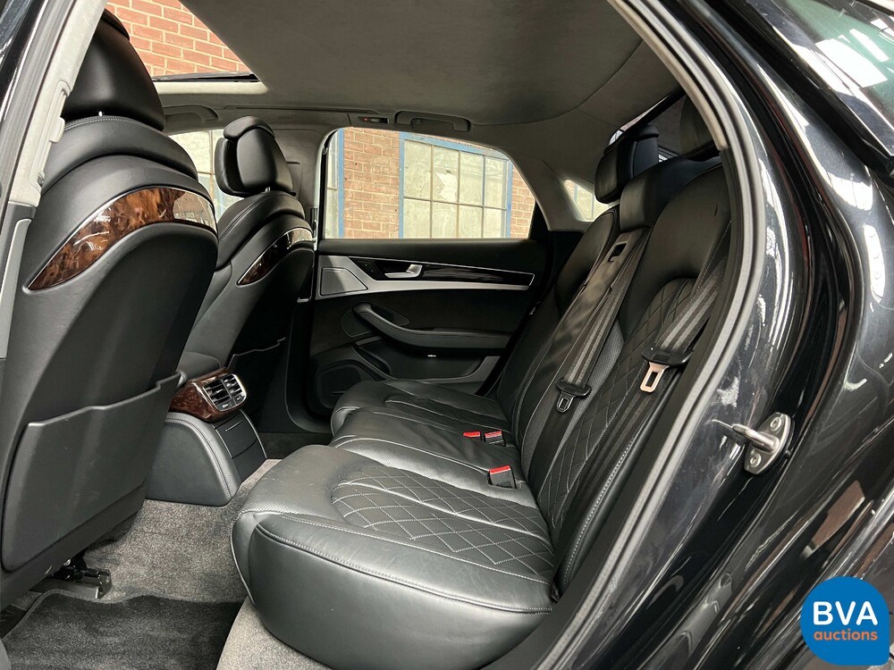 Audi A8 4.2 FSI Quattro Pro Line+ 371 PS 2010, GL-856-D.
