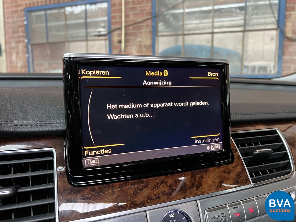 Audi A8 4.2 FSI Quattro Pro Line+ 371 PS 2010, GL-856-D.