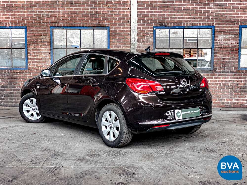 Opel Astra 1.6 CDTI 136hp ecoFLEX Business 136hp 2015 -Org. NL-, 8-ZSB-74.
