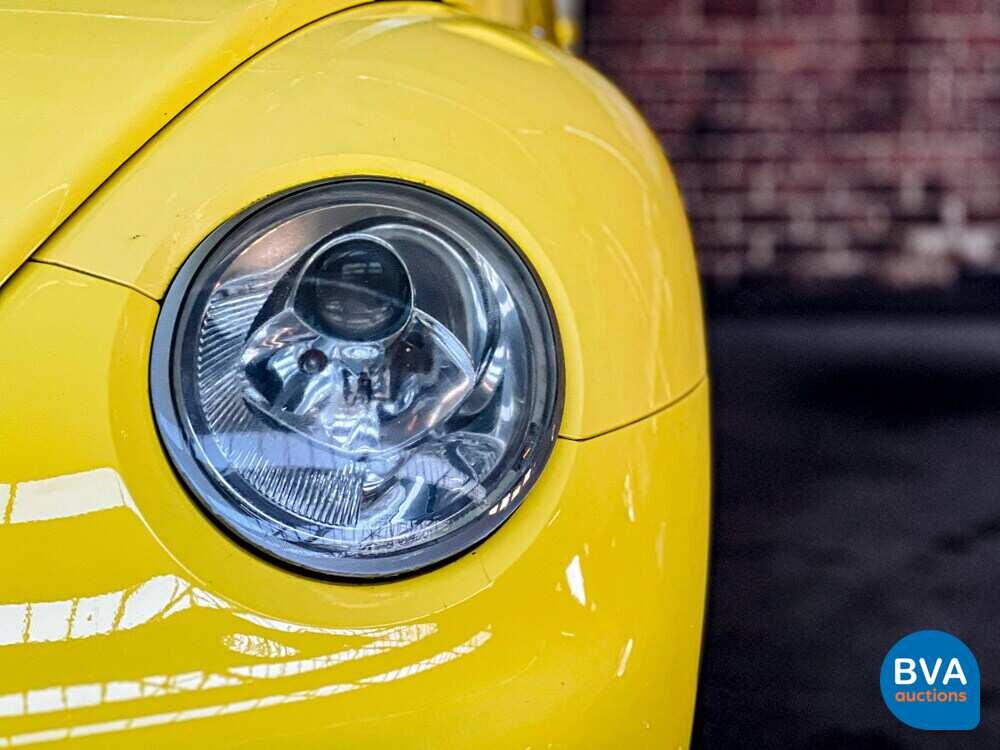 Volkswagen New Beetle 2.0 Highline 116pk 1999 -Org. NL-, XP-GF-70