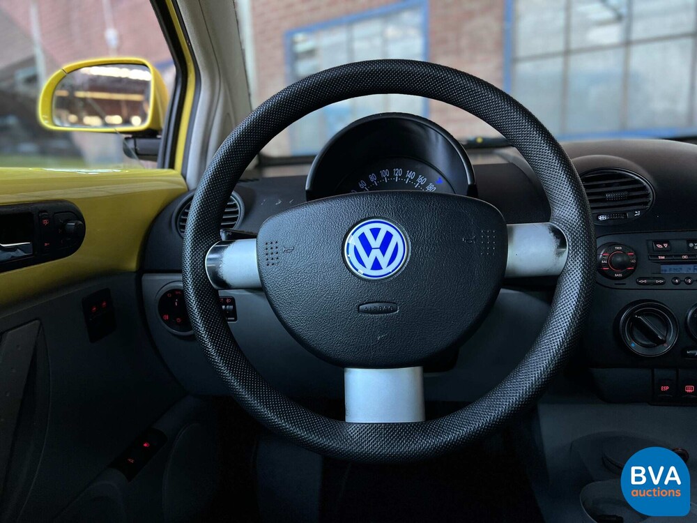 Volkswagen New Beetle 2.0 Highline 116pk 1999 -Org. NL-, XP-GF-70