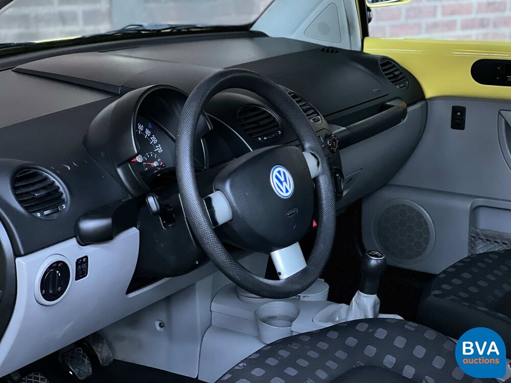 Volkswagen New Beetle 2.0 Highline 116pk 1999 -Org. NL-, XP-GF-70