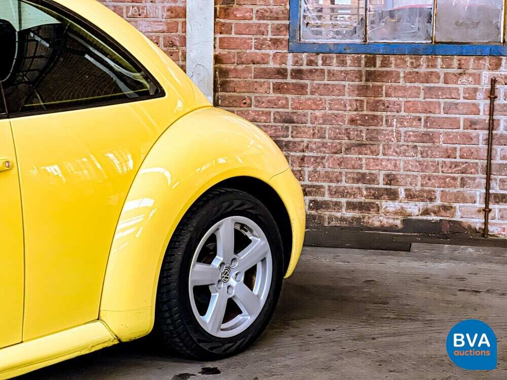 Volkswagen New Beetle 2.0 Highline 116pk 1999 -Org. NL-, XP-GF-70