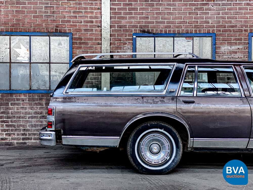 Chevrolet Caprice classic wagon 5.0 V8 1983