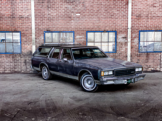 Chevrolet Caprice classic wagon 5.0 V8 1983