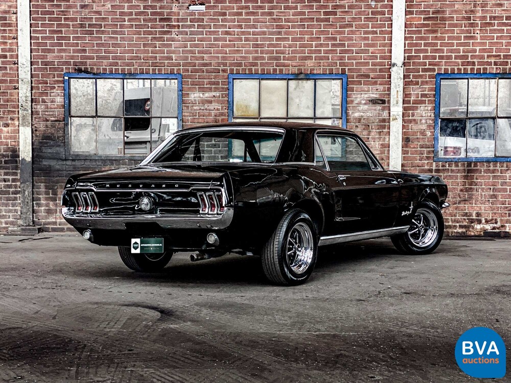 Ford Mustang 4.7 V8 Coupe 1968 200pk