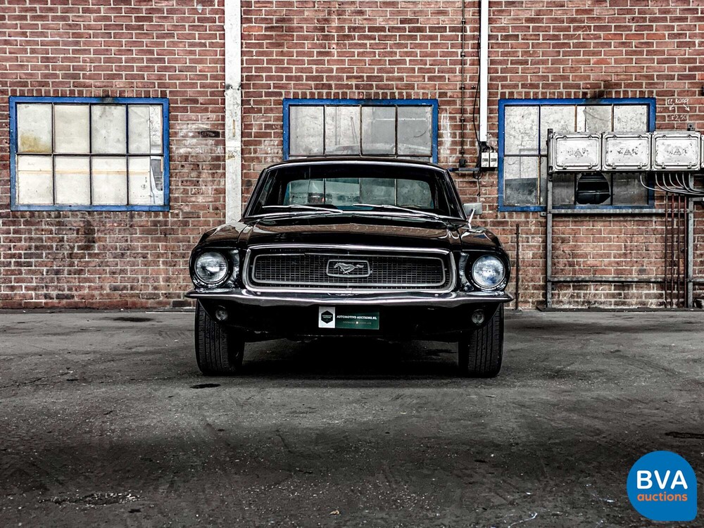 Ford Mustang 4.7 V8 Coupe 1968 200pk