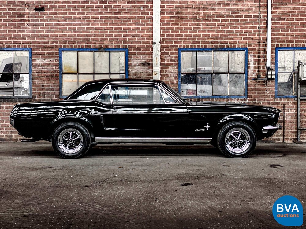 Ford Mustang 4.7 V8 Coupe 1968 200pk
