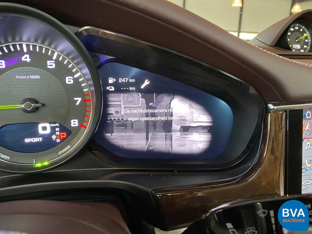 Porsche Panamera 4 E-Hybrid Executive (LWB) Sportchrono 462pk 2.9 V6 2018 MY -Org NL-.