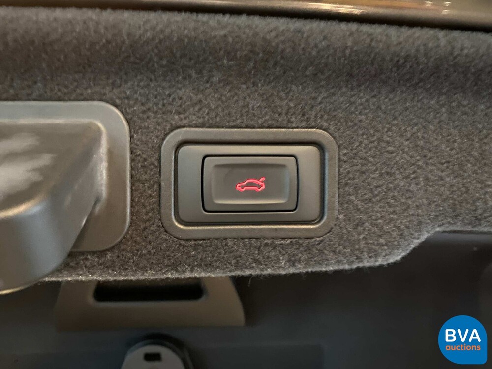 Audi A8 6.3 W12 quattro Lang Pro Line+ 500pk 2011 -Org. NL-, 04-RHV-9