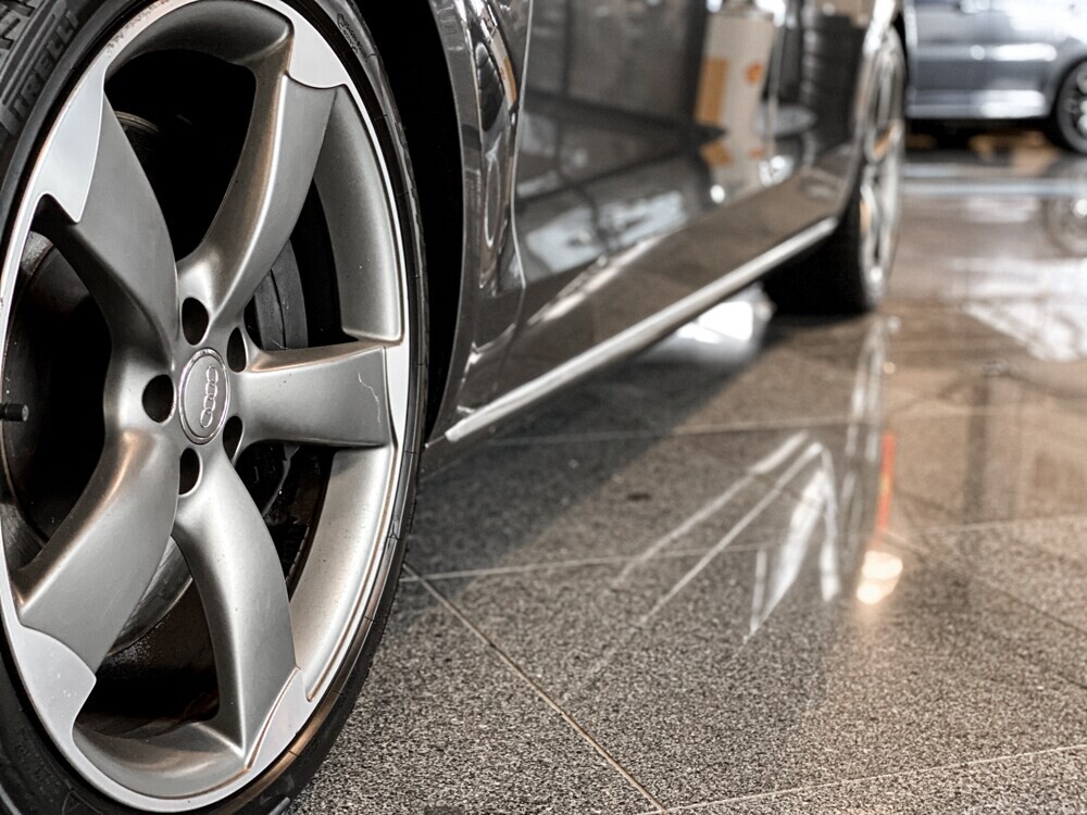 Audi A8 6.3 W12 quattro Lang Pro Line+ 500pk 2011 -Org. NL-, 04-RHV-9