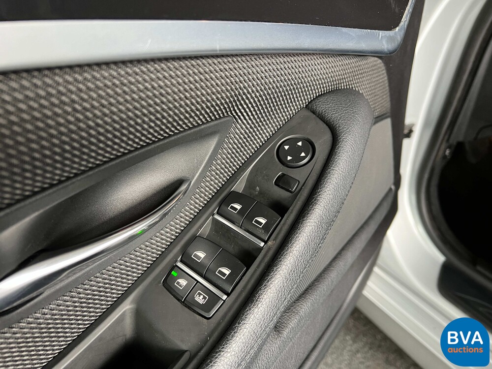 BMW 523i Executive 204pk 2010 -Org. NL-, 93-LJN-2